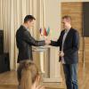 Специальное образование: Профессиональный дебют